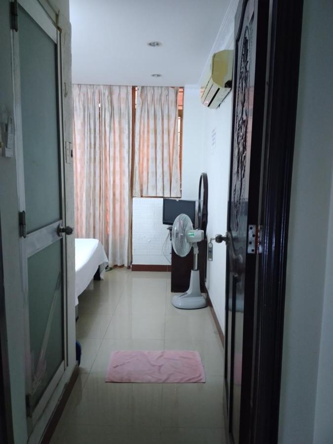 Guest House Uttrang Πόλη Χο Τσι Μινχ Εξωτερικό φωτογραφία